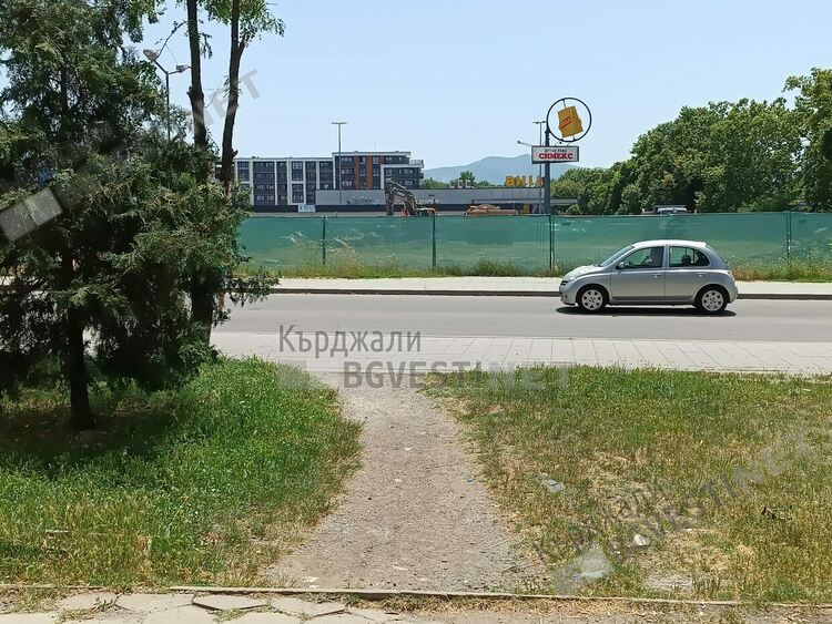 Кърджали остава без площадка за цирк и Луна парк,общината търси терен за детската радост