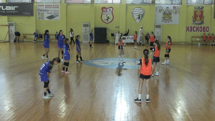 Хасково е домакин на финалите по хандбал за момичета до 12 години