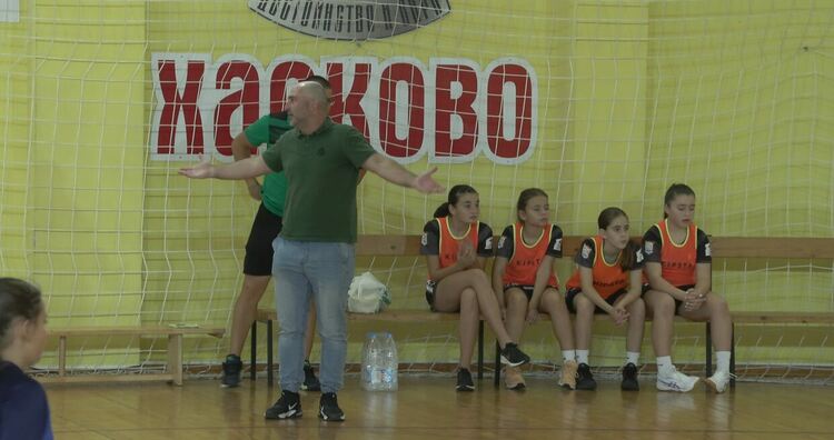 Хасково е домакин на финалите по хандбал за момичета до 12 години