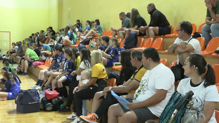 Хасково е домакин на финалите по хандбал за момичета до 12 години