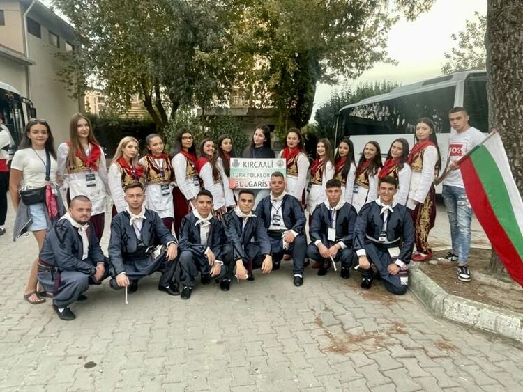 Читалище „Юмер Лютфи“ готви голям концерт за Курбан байрам. Мюфтийството ще раздаде курбан за здраве и берекет   