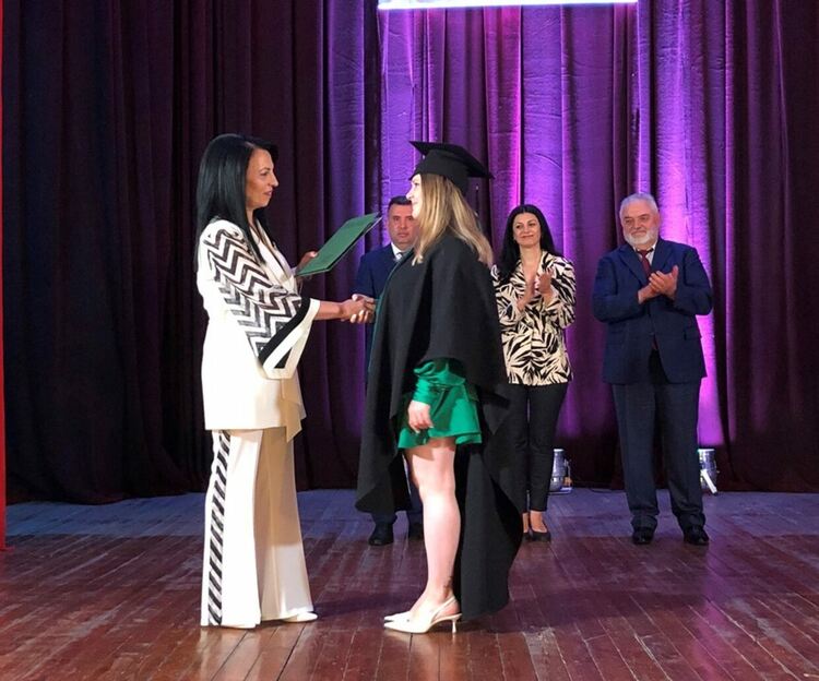 Захари Сираков пожела успешна професионална реализация на абсолвентите от Випуск 2023 на Филиал-Смолян към ВСУ