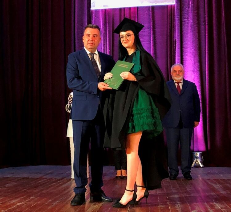 Захари Сираков пожела успешна професионална реализация на абсолвентите от Випуск 2023 на Филиал-Смолян към ВСУ