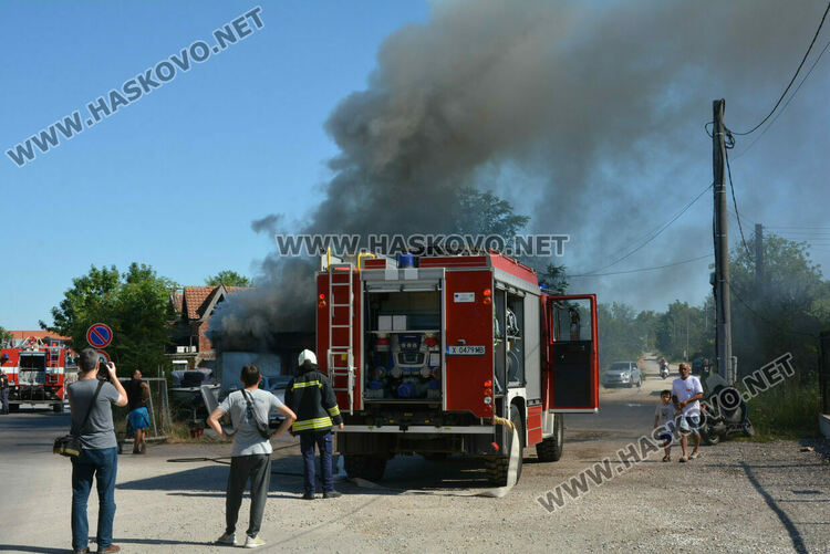 Пламна гараж в Хасково 
