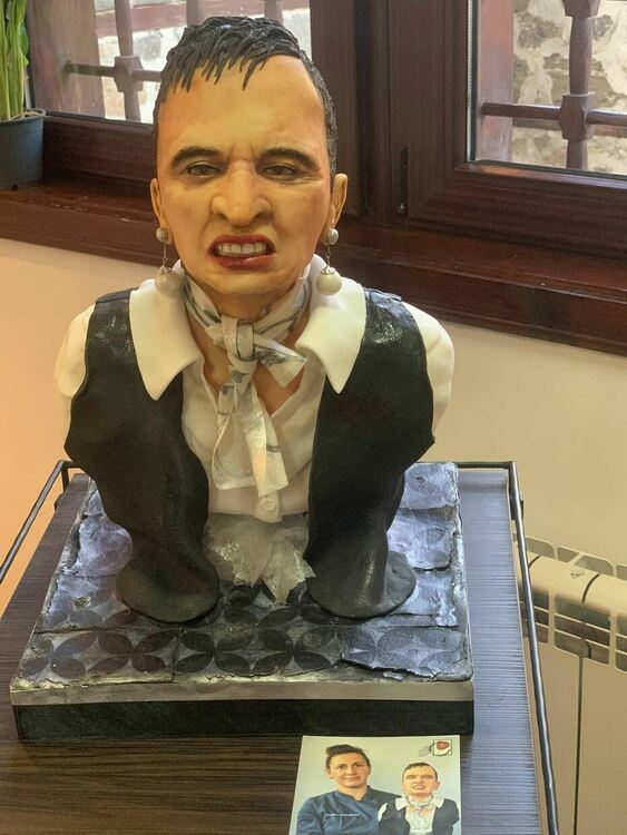 Оригинална захарна изложба представя забележителностите на Златоград /галерия/