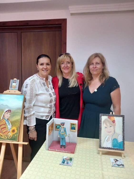 Оригинална захарна изложба представя забележителностите на Златоград /галерия/