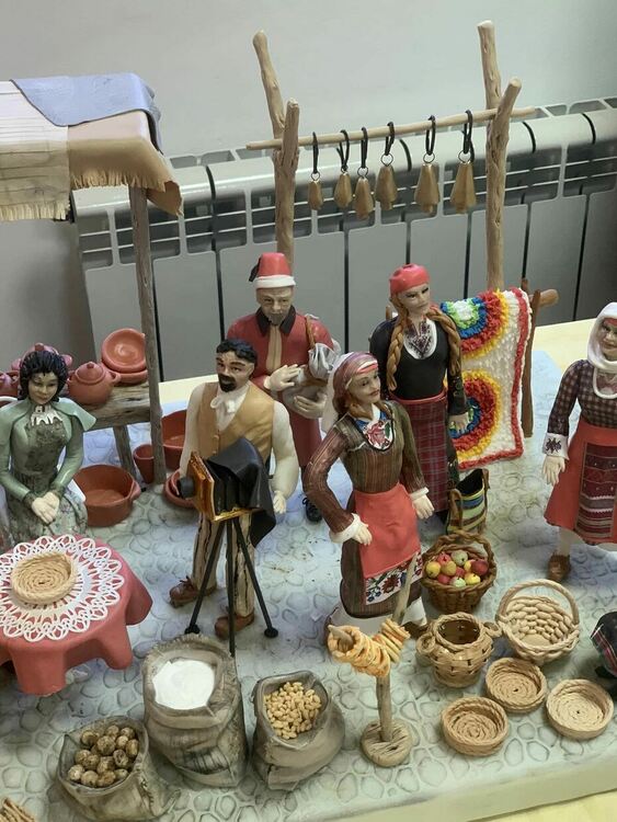 Оригинална захарна изложба представя забележителностите на Златоград /галерия/