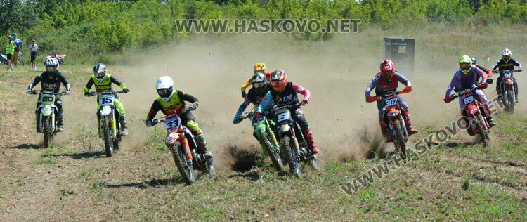 Рев на мотори огласи мотополигона край Хасково