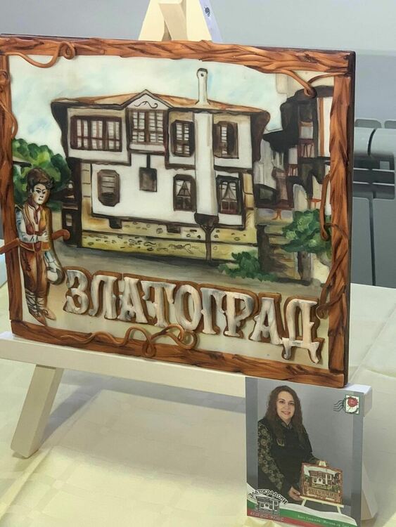 Оригинална захарна изложба представя забележителностите на Златоград /галерия/