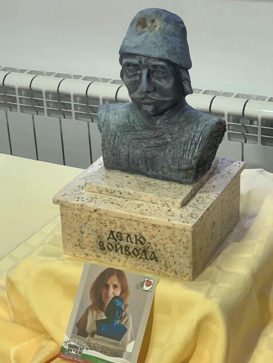 Оригинална захарна изложба представя забележителностите на Златоград /галерия/