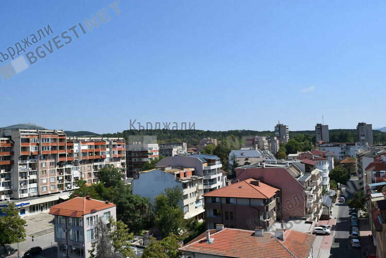   Слънчево и горещо днес в Кърджали