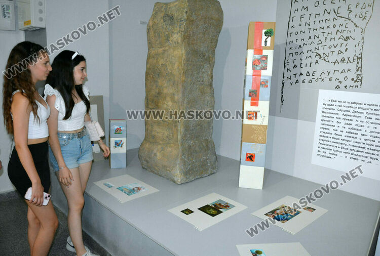 Млади художници на „Колорит“ показват над 200 творби в годишна изложба