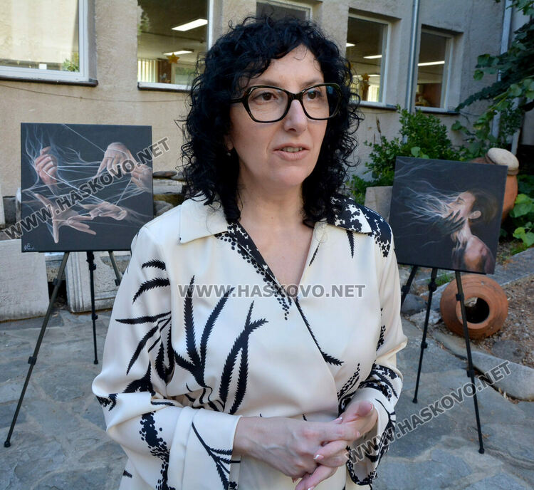 Млади художници на „Колорит“ показват над 200 творби в годишна изложба