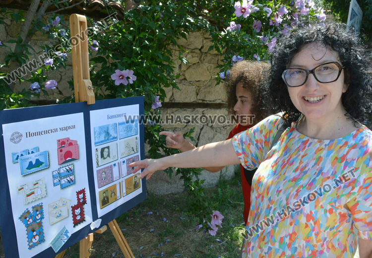 Ученици от Гимназията по туризъм показаха идеи и концепции за модерна реклама