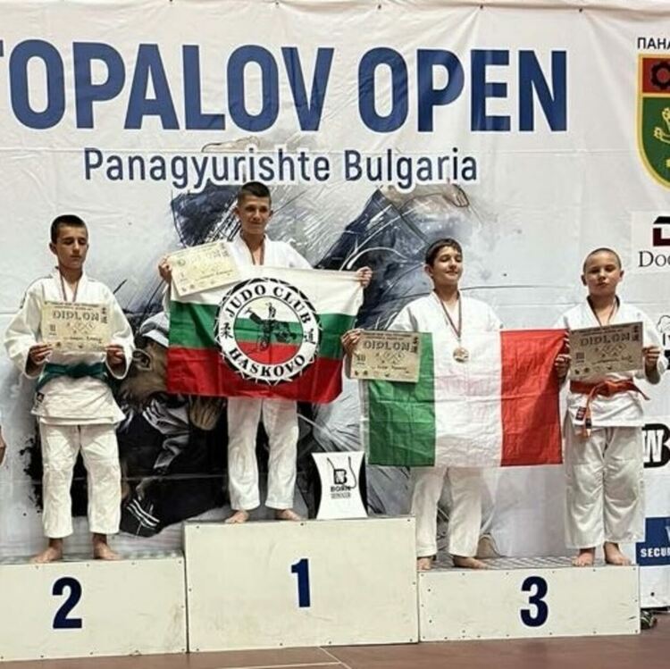 6 медала за хасковските джудисти от международен турнир в Панагюрище