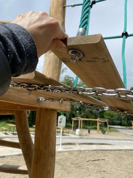 Затварят ползването на новия еко приключенски кът в парк "Марица"