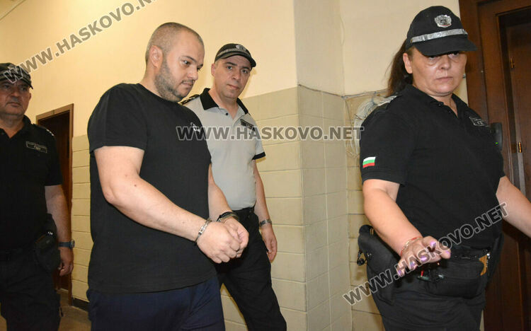 Обвиняемият Митко Каварджиев пред съда 