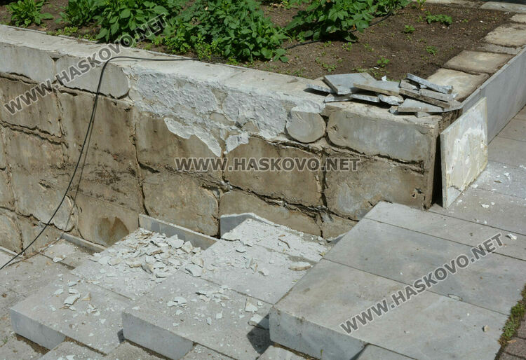 Предстои пускането на градски чешми и шадравана в Хасково с ново подводно осветление