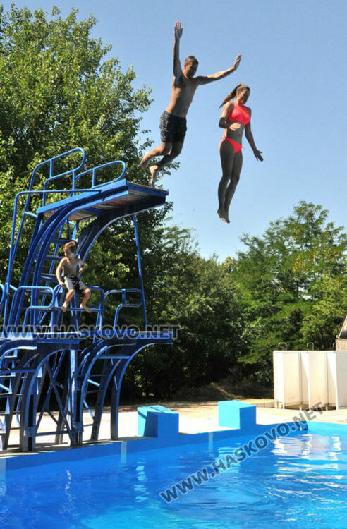 Спасителни демонстрации и томбола с награди за откриването на Плувно лято '2024