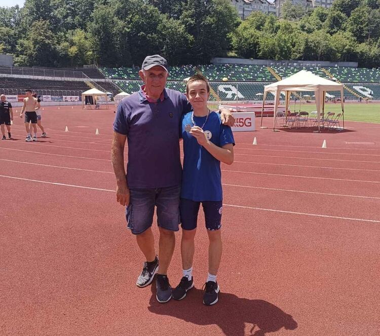 Лили Стойчева и Ирен Саръбоюкова с титли на турнир в Габрово