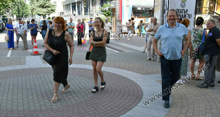 Раздадоха 85 000 бюлетини и 135 машини за изборите на 23 юни