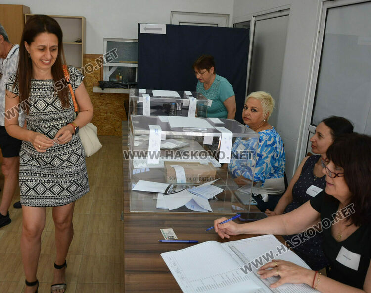 Велина Недева: Приоритетна грижа за мен е добрата среда в Хасково