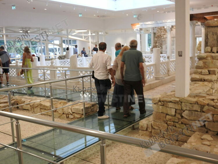 Откриха археологическия комплекс „Вила Армира“ – туристическото бижу на Родопите /снимки/