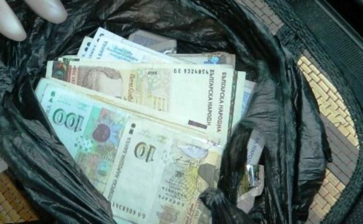 Мним лекар измами възрастна хасковлийка с 8000 лева 