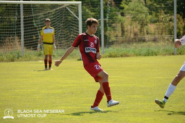 Младите футболист на „Хасково“ с дебют в международен турнир