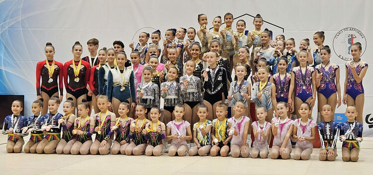 Състезателите на „Виолена“ се завърнаха с много медали от национален турнир в Пловдив