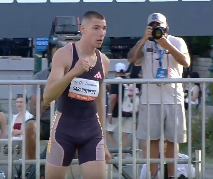 Божидар отстъпи само с 1 см. пред олимпийския шампион Тентоглу