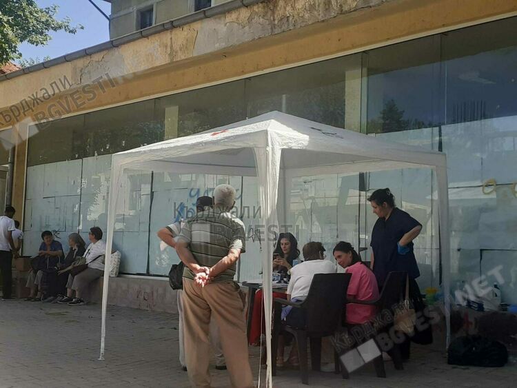 БЧК и РЗИ с безплатни скринингови изследвания за хепатит Б и С, ХИВ, кръвна захар и сифилис