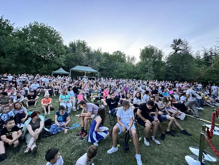 Студенти от НАТФИЗ откриха фестивала „Сцена на края на града“