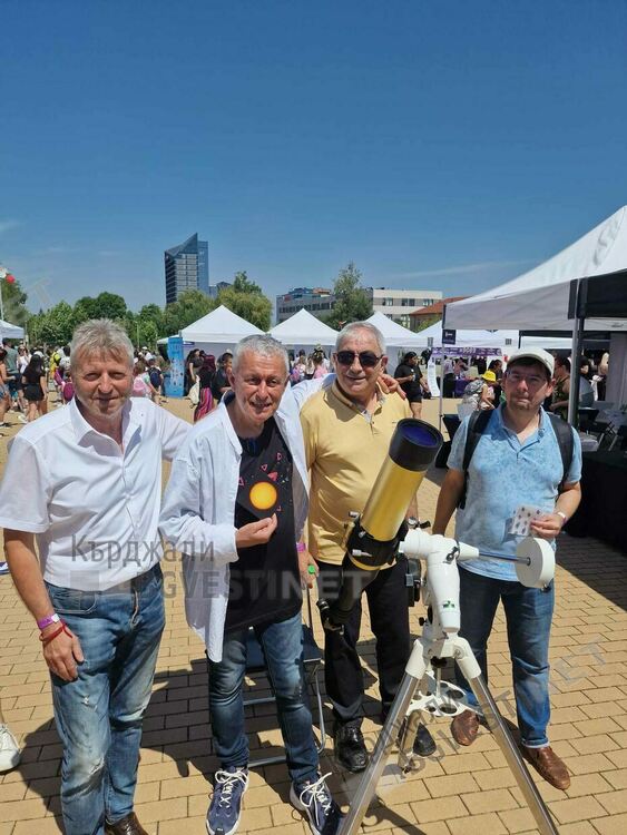 Кърджали се представи подобаващо на младежкия форум „Ало Космос,говори България”