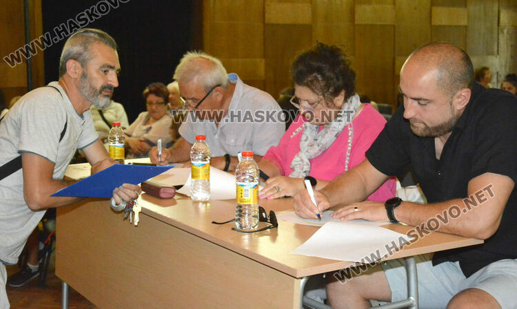 44 младежи се включиха във Фестивала на талантите „Изкуството срещу дрогата“ в Хасково