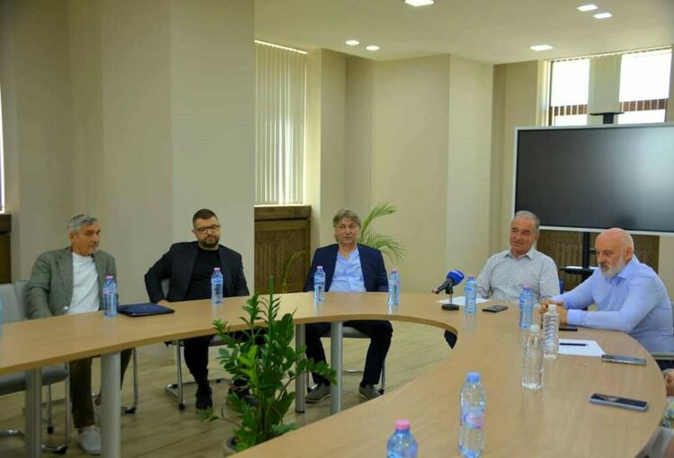 Започва изпълнението на проекта за уличното осветление в Асеновград 