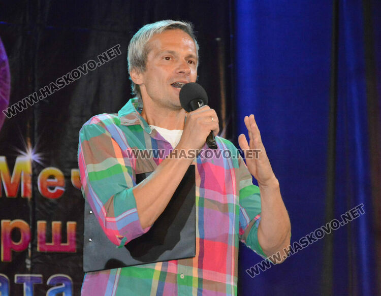 44 младежи се включиха във Фестивала на талантите „Изкуството срещу дрогата“ в Хасково