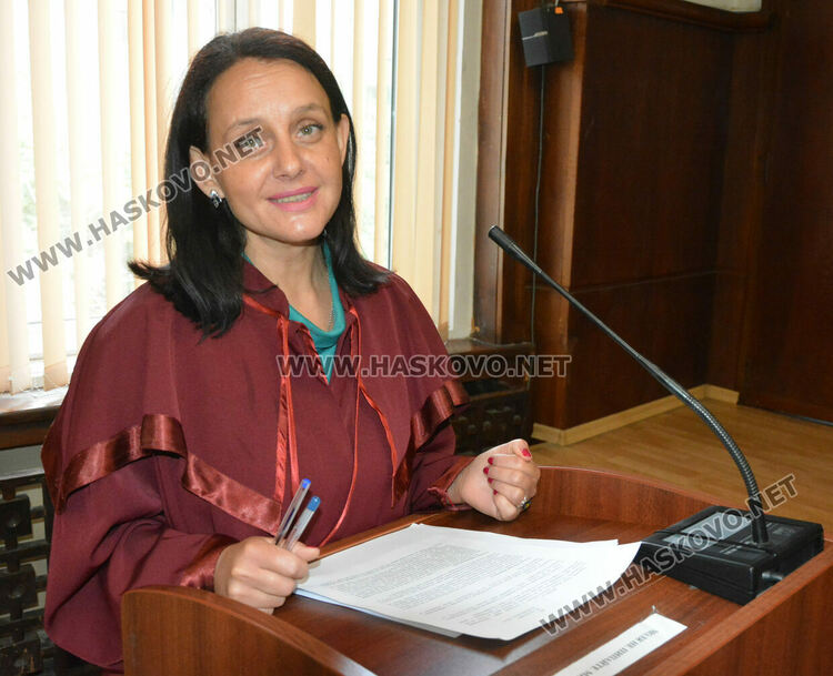 Искат 720 000 лева кръвнина от пастрок за убитото дете в Хасково и пребитата му майка