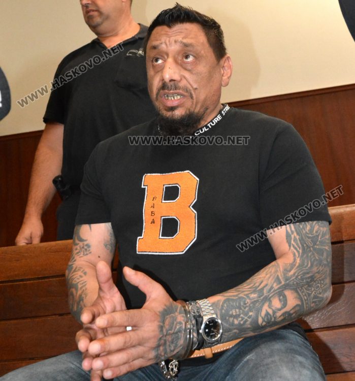 Искат 720 000 лева кръвнина от пастрок за убитото дете в Хасково и пребитата му майка