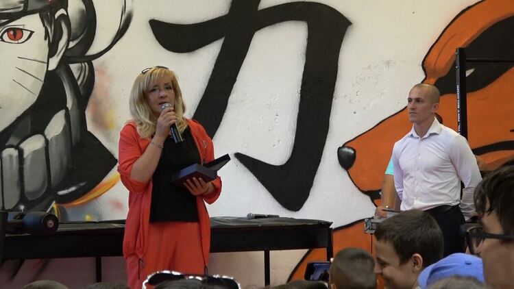 В родопското село Момчиловци откриха първата в България зала за трикинг