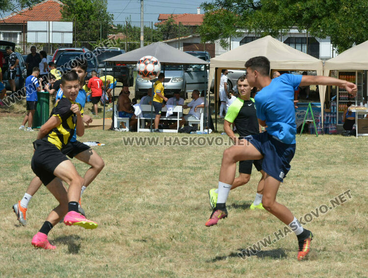 15 отбора участваха в благотворителен турнир в подкрепа на Никол