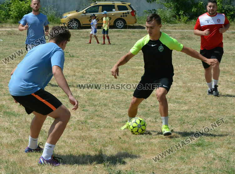 15 отбора участваха в благотворителен турнир в подкрепа на Никол