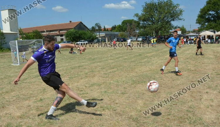 15 отбора участваха в благотворителен турнир в подкрепа на Никол