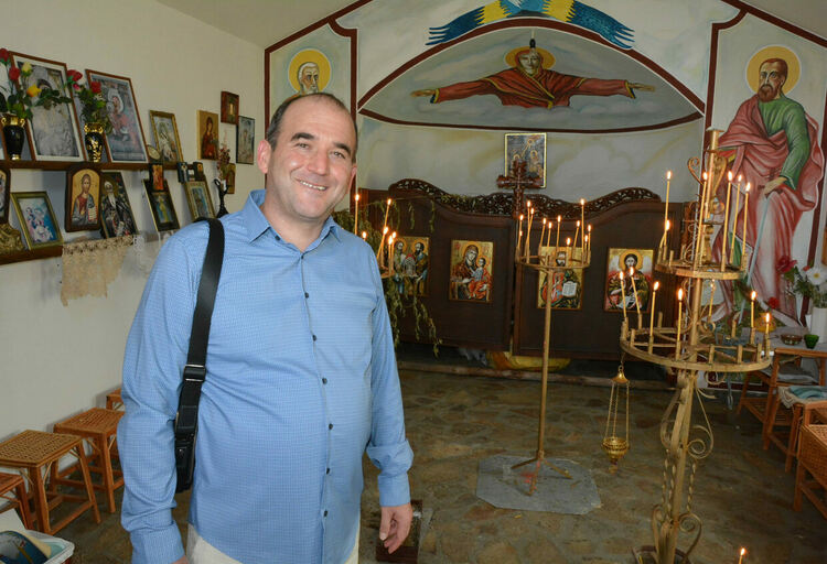 В Конуш почетоха Свети равноапостоли Петър и Павел