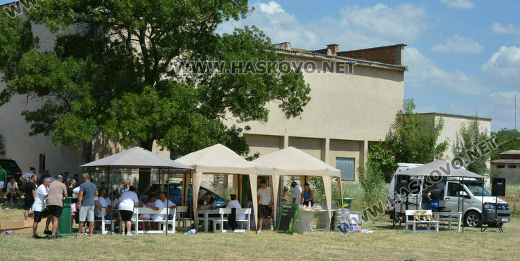 15 отбора участваха в благотворителен турнир в подкрепа на Никол