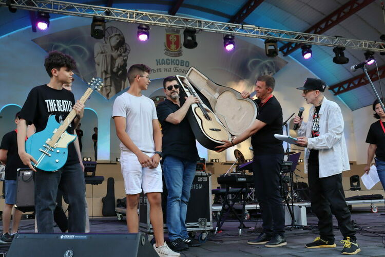 КЕРАНА И КОСМОНАВТИТЕ пристигат за ХАСКОВО РОК 2024