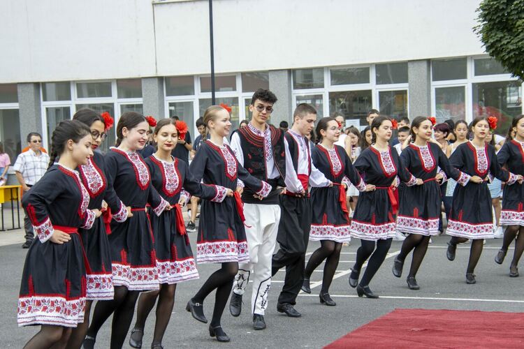 "Здравей, ваканция!" казаха и най-големите славейковци