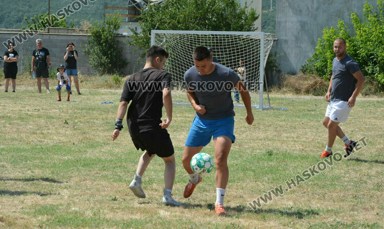 15 отбора участваха в благотворителен турнир в подкрепа на Никол