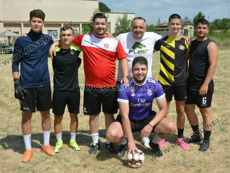 15 отбора участваха в благотворителен турнир в подкрепа на Никол