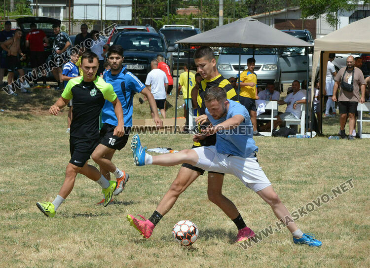 15 отбора участваха в благотворителен турнир в подкрепа на Никол